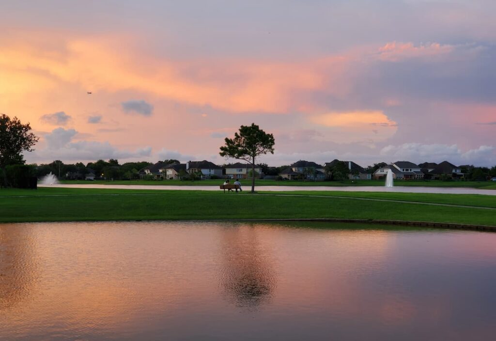 Picture-For-Sunset-At-Highland-Glen-Community-Pearland-Tx-By-Tisols Chiropractic